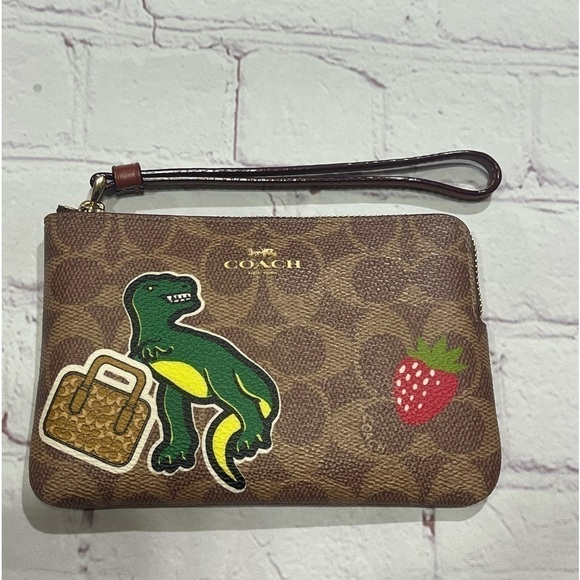 COACH Corner Zip Wristlet In Signature Canvas With Rexie Sticker Print NWT
